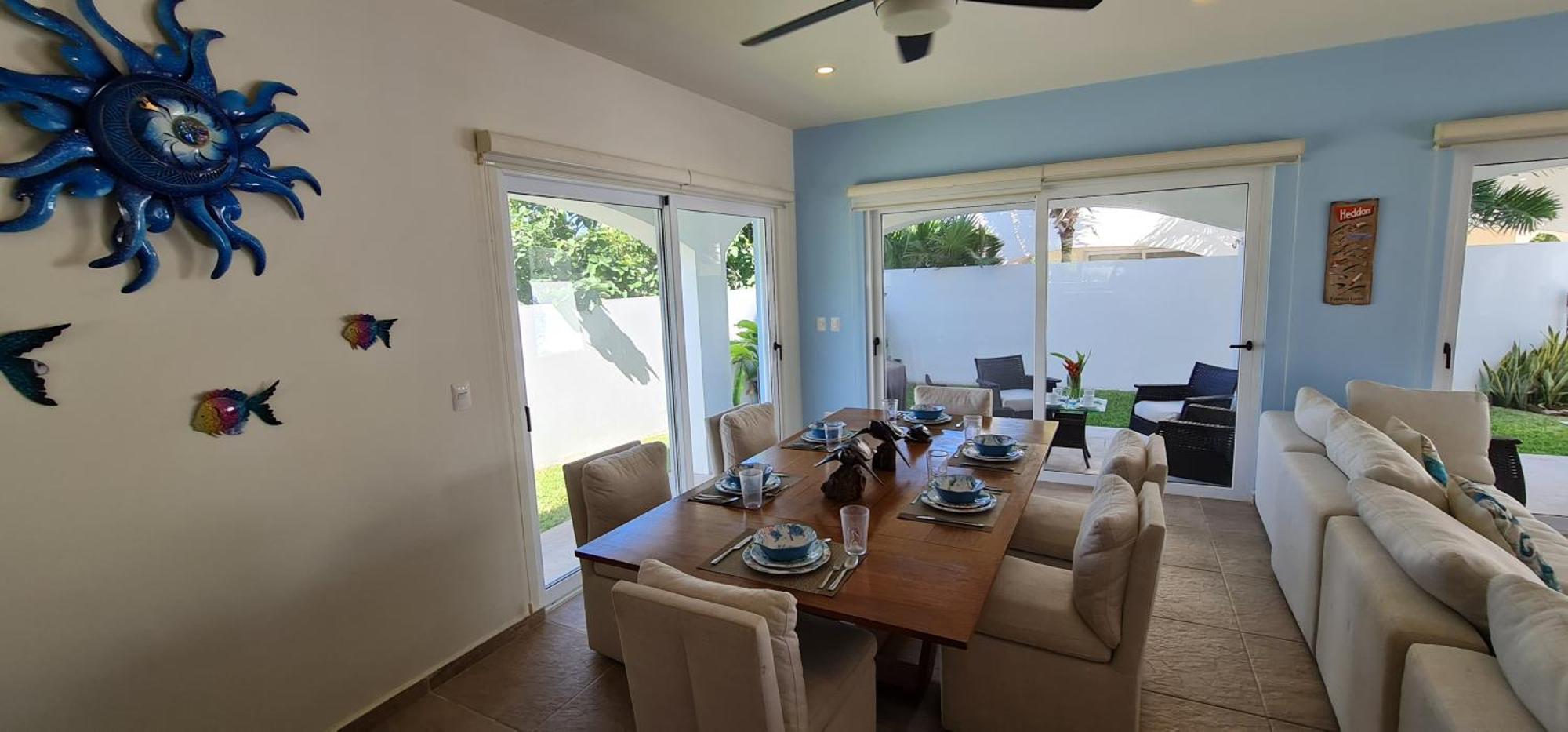 Casa Reyes Stunning Rooftop Oceanview Villa *